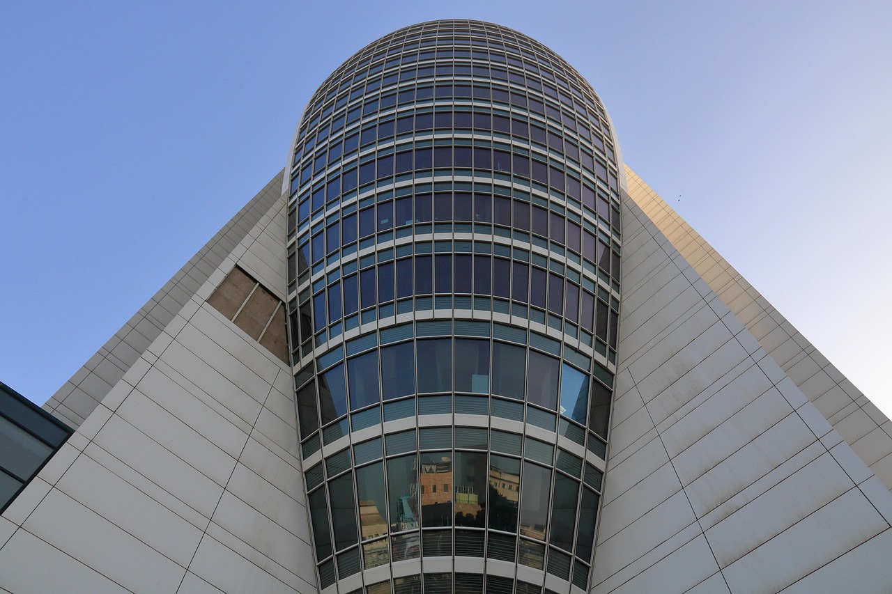 最新型材門窗，革新建筑外觀與居住體驗的核心技術(shù)
