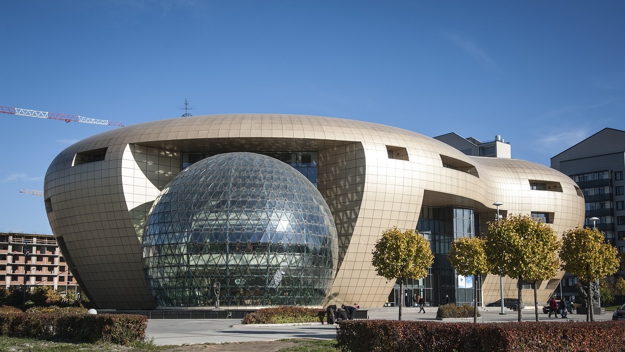 青島璀璨明珠崛起，最新建筑風(fēng)貌展示新風(fēng)采