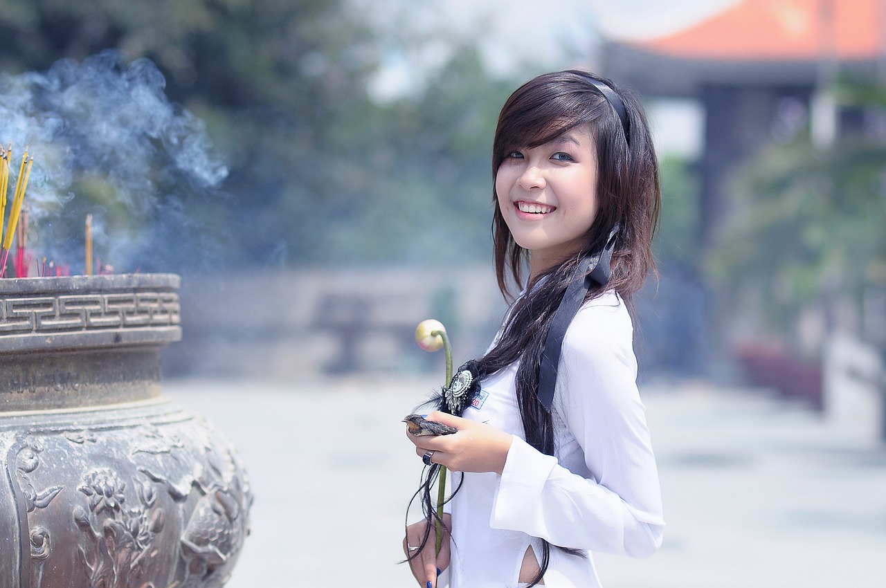 探索日本成人動漫網(wǎng)站，二次元世界的無盡魅力