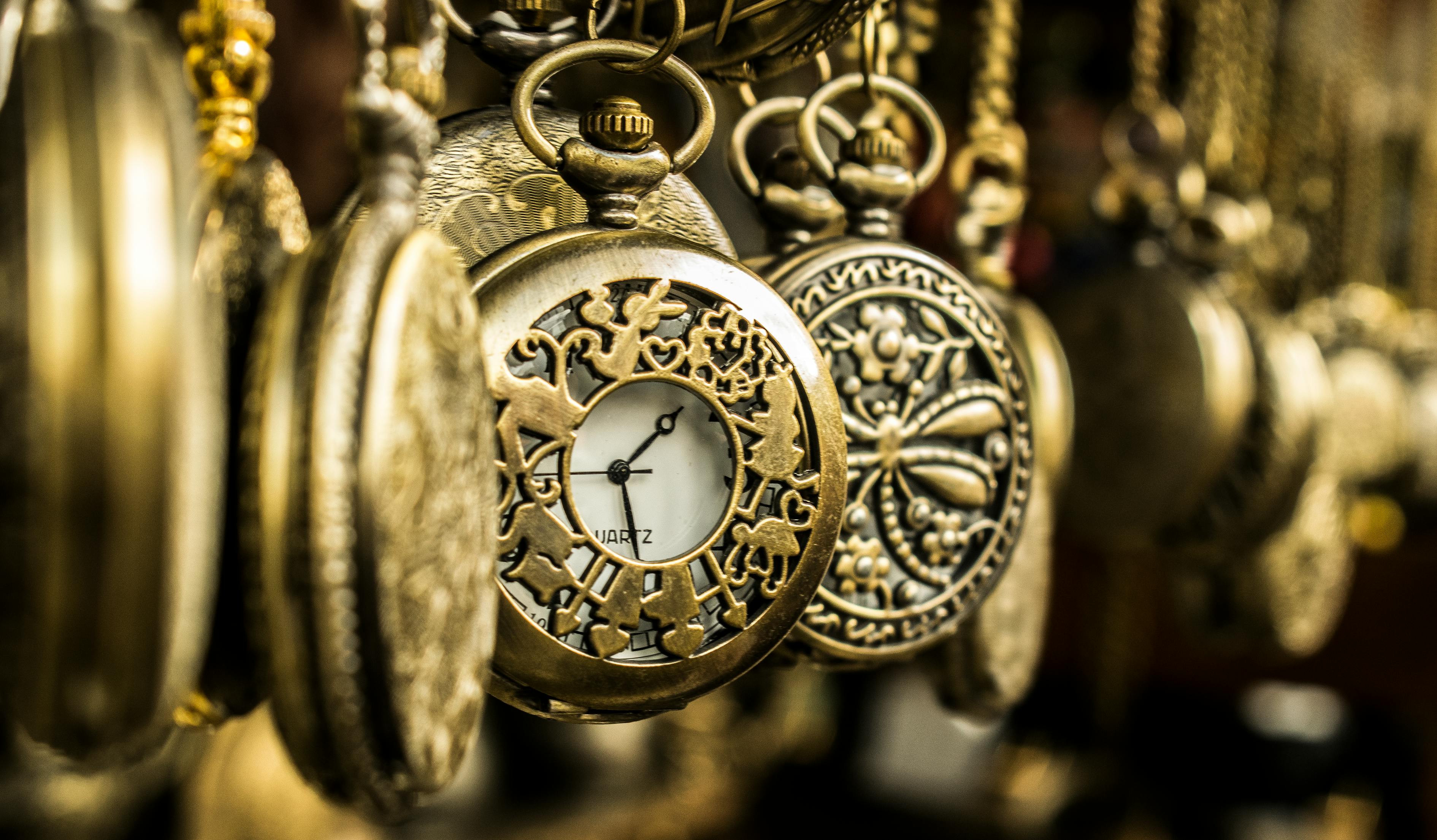 4月網(wǎng)球經(jīng)典比賽，熱血激戰(zhàn)，榮耀時(shí)刻